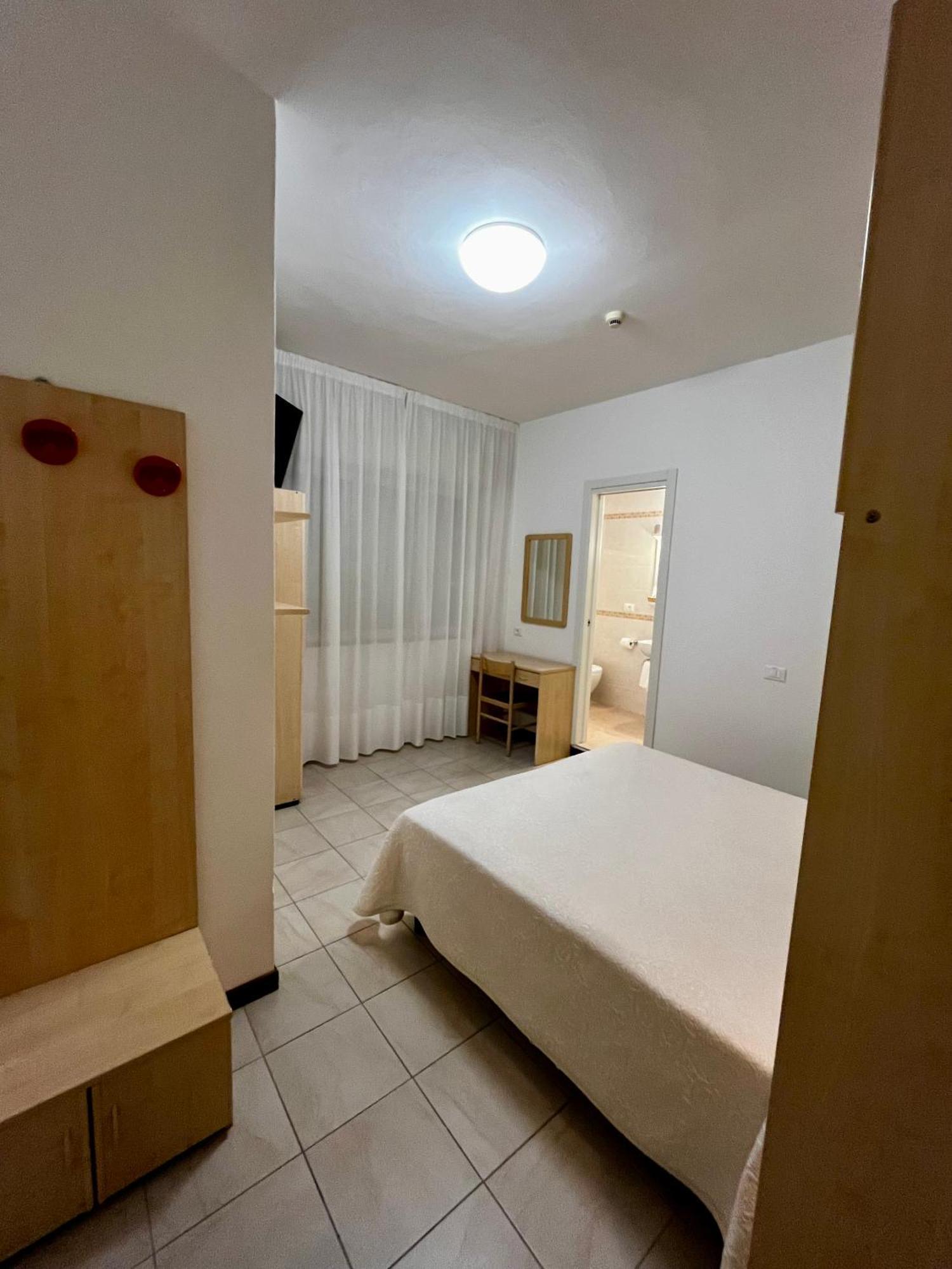 Erika Hotel 3*